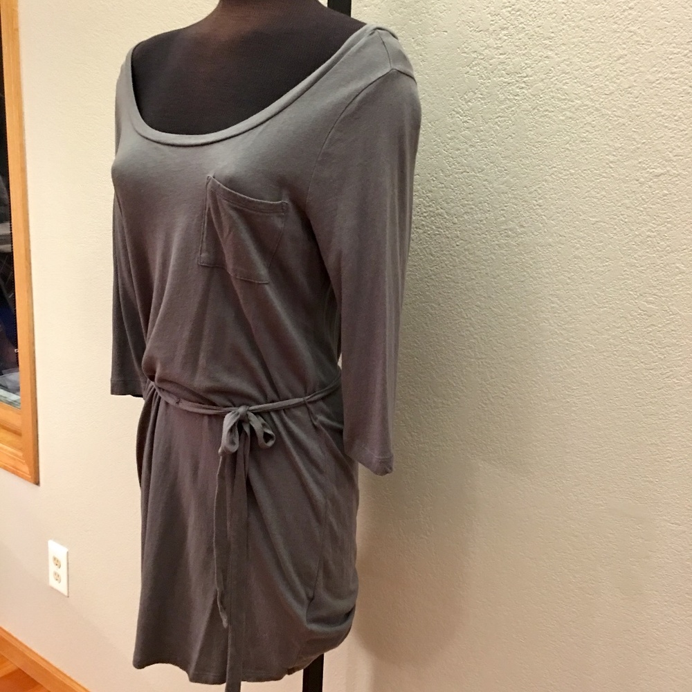 Banana Republic Scoop Neck 3/4 length sleeve dress